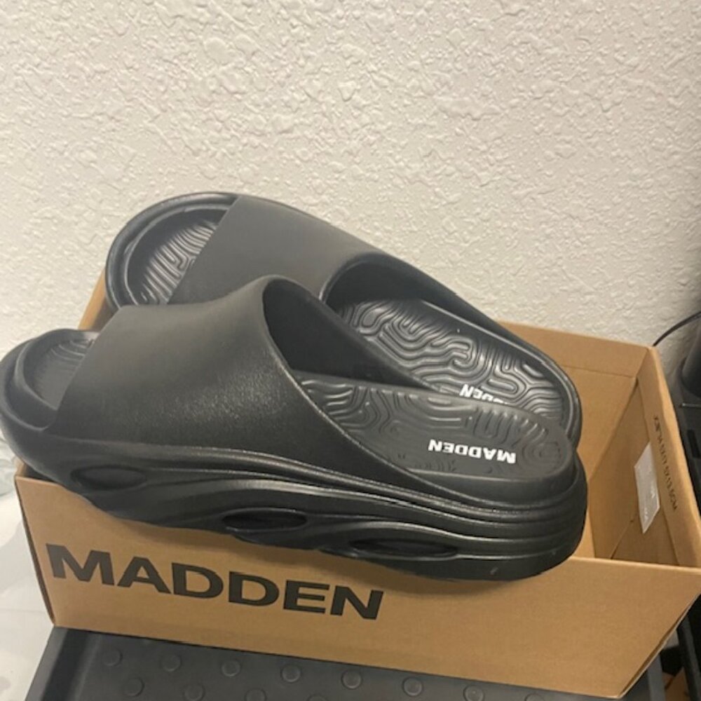 Madden Mens Houston Slide Sandal - Picture 8 of 10